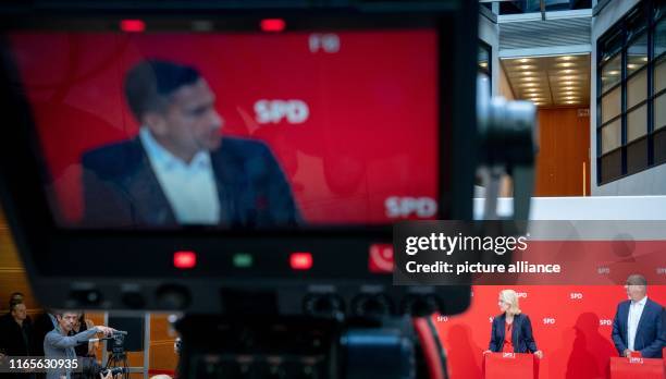 September 2019, Berlin: Martin Tobias Dulig , Chairman of the SPD Saxony and Saxon Minister for Economics, Labour and Transport, can be seen on a...