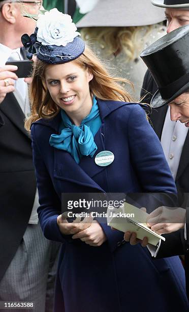 Princess Beatrice looks at horses in the Parade ring on Ladies Day at Royal Ascot at Ascot Racecourse on June 14, 2011 in Ascot, United Kingdom.