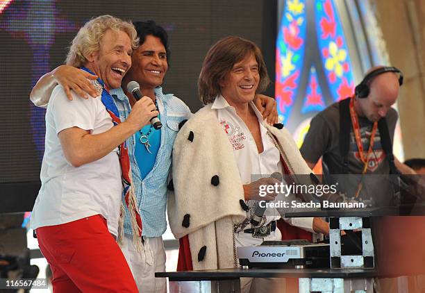 Thomas Gottschalk, Costa Cordalis and Juergen Drews attend the discotheque Megapark on June 16, 2011 in Palma de Mallorca, Spain.