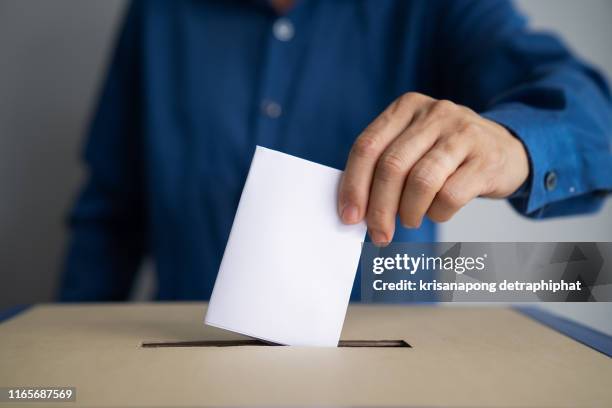 voting box and election image,election - referendum foto e immagini stock