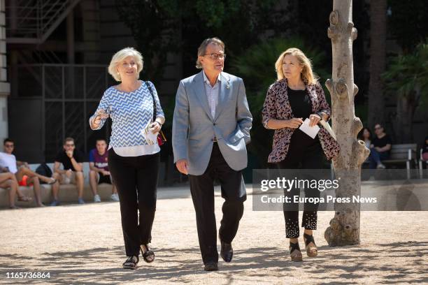 The former councillor of the Generalitat of Cataluña, Irene Rigau , the former president of Cataluña, Artur Mas , and the former vice president of...