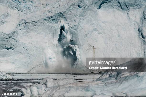 eqi glacier calving - istäcke bildbanksfoton och bilder
