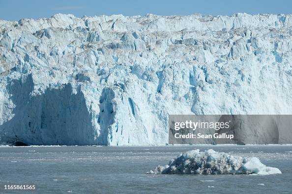 Western Greenland Hit By Unseasonably Warm Weather Western Greenland Hit By Unseasonably Warm Weather