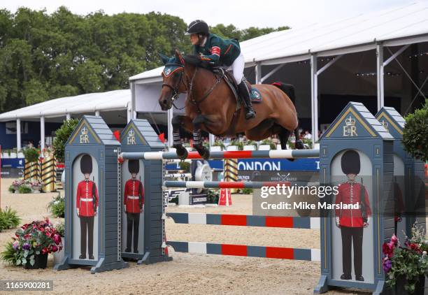 Jessica Springsteen during the Longines Global Champions Tour of London 2019 at Royal Hospital Chelsea on August 03, 2019 in London, England.