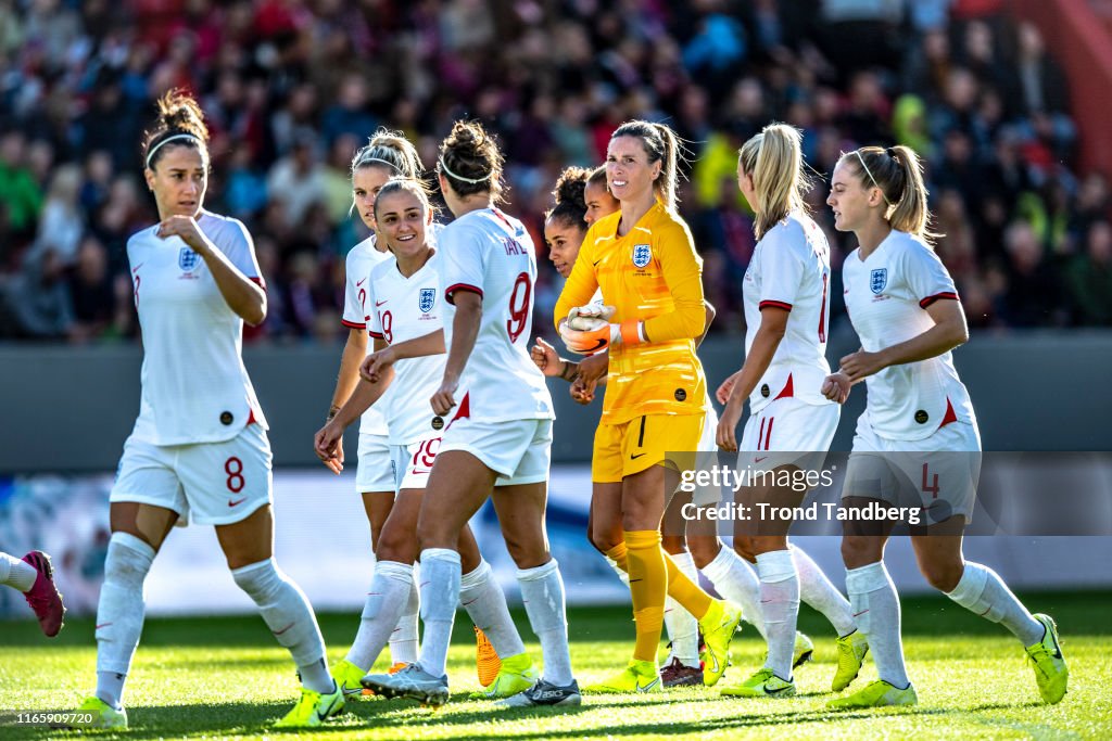 Norway Women v England Women - International Friendly