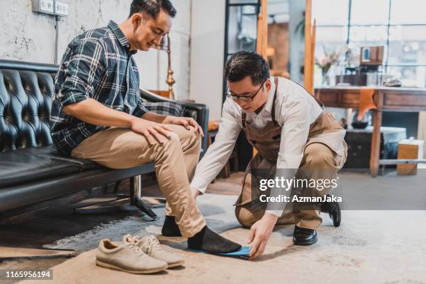 台北の高級靴ショッピング - heel ストックフォトと画像