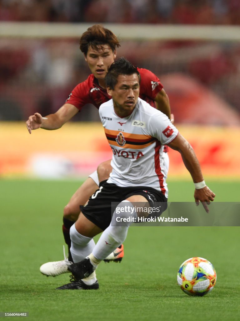 Urawa Red Diamonds v Nagoya Grampus - J.League J1