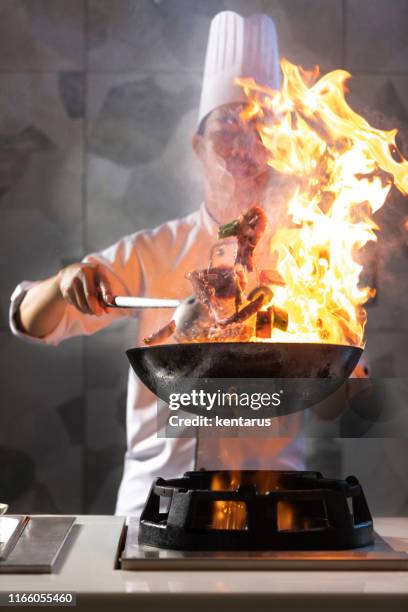 Chief Range Photos and Premium High Res Pictures - Getty Images