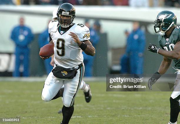 Jacksonville Jaguars quarterback David Garrard tries to outrun a Philadelphia Eagles defender on Sunday, October 29, 2006 at Lincoln Financial Field...