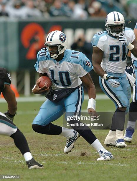 Tennessee Titans quarterback Vince Young scrambles out of the pocket versus the Philadelphia Eagles at Lincoln Financial Field, Philadelphia,...