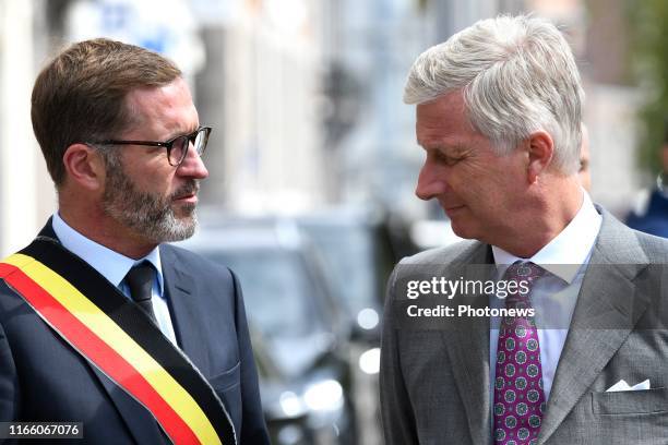 - Le Roi Philippe et la Reine Mathilde se déplacent en Province du Hainaut. Ils se rendent d'abord à Bienne-Lez-Happart pour y visiter le Centre...