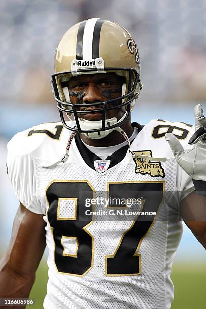 Joe Horn of the Saints warms up prior to action between the New Orleans Saints and the Tennessee Titans at LP Field in Nashville, Tennessee on August...