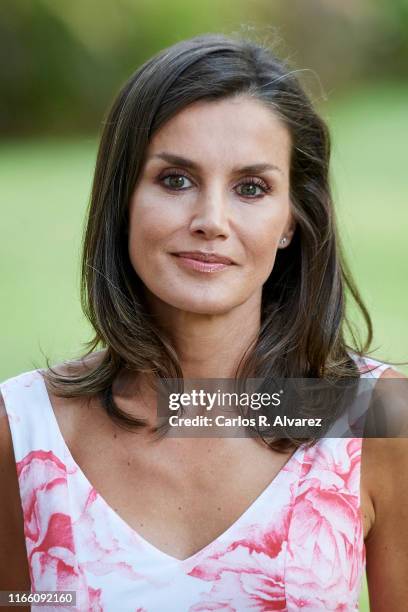 Queen Letizia of Spain poses for the photographers during the summer photocall at the Marivent Palace on August 04, 2019 in Palma de Mallorca, Spain.