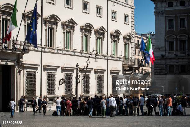 Journalists waiting to enter the palace chigi for the first council of ministers of the Government Giuseppe Conte 'Bis' on September 5, 2019 in Rome,...