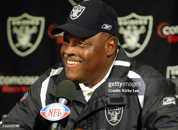 Oakland Raiders coach Art Shell smiles during press conference after 20-13 victory over the Pittsburgh Steelers at McAfee Coliseum in Oakland, Calif....