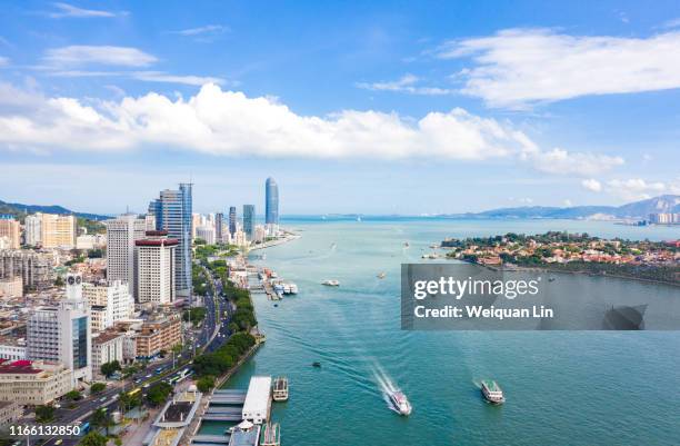 aerial photography, xiamen, fujian - gulangyu island photos et images de collection