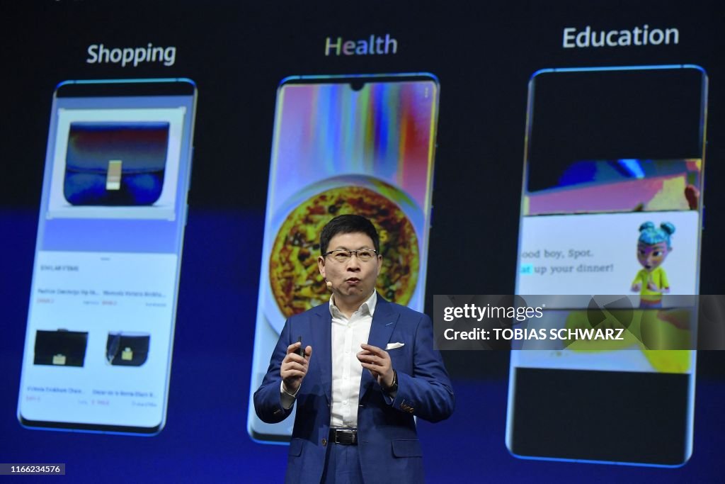 Richard Yu Router Richard Yu , head of Huawei's consumer business, speaks during a ...