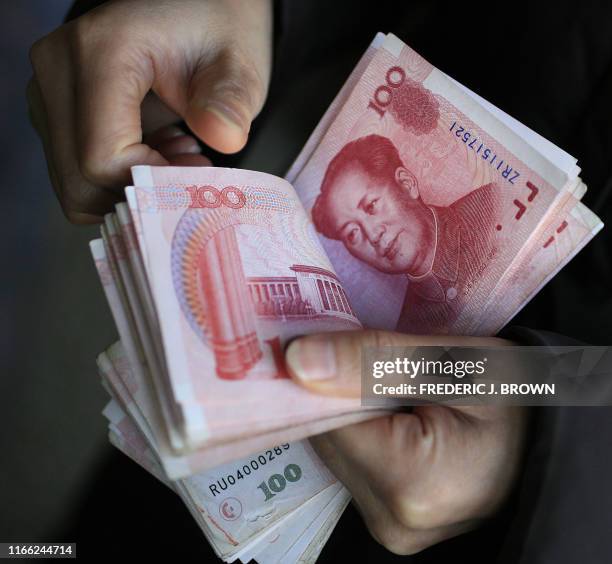 1 662 Renminbi Notes Stock Photos High Res Pictures and Images 1 662 Renminbi Notes Stock Photos High Res Pictures and Images