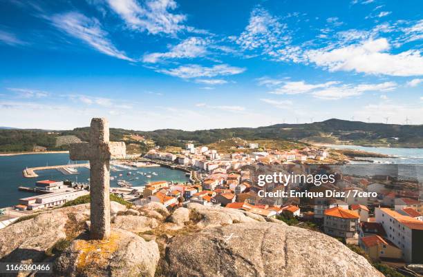 cross over muxia, galicia - camino de santiago stock pictures, royalty-free photos & images