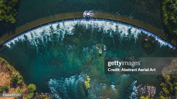 aerial view of the ivanhoe crossing, western australia - cross golf stockfoto's en -beelden