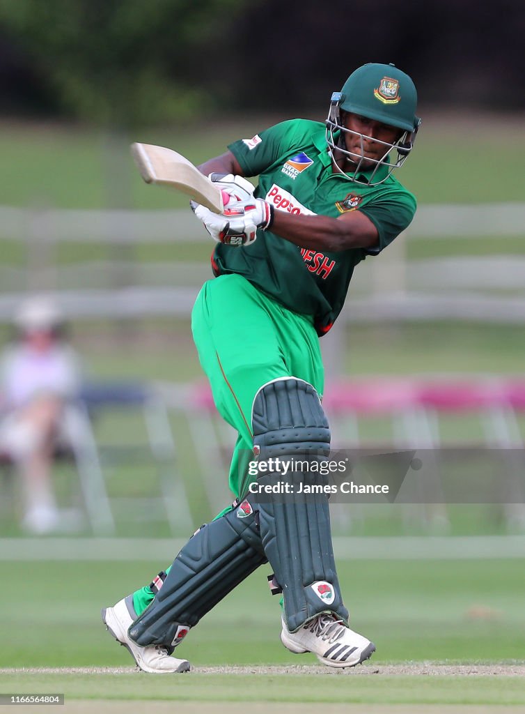 England U19 v Bangladesh U19 - Under 19 Tri-series