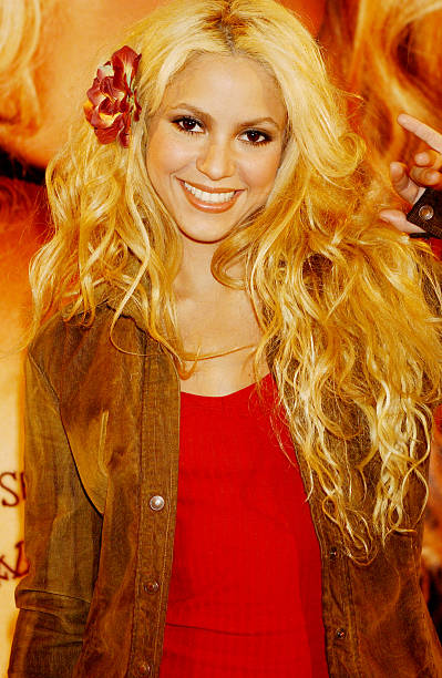 Singer Shakira promotes her new album "Servicio de Lavanderia" October 11, 2001 in Madrid, Spain.