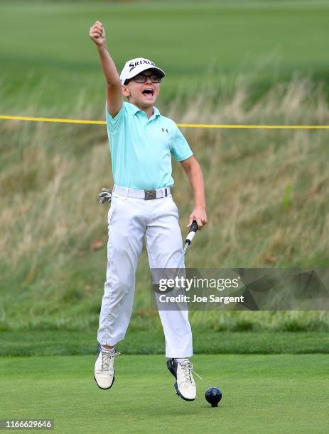 Putting Competition 13,921 Gavin Baker Photos & High Res Pictures - Getty Images