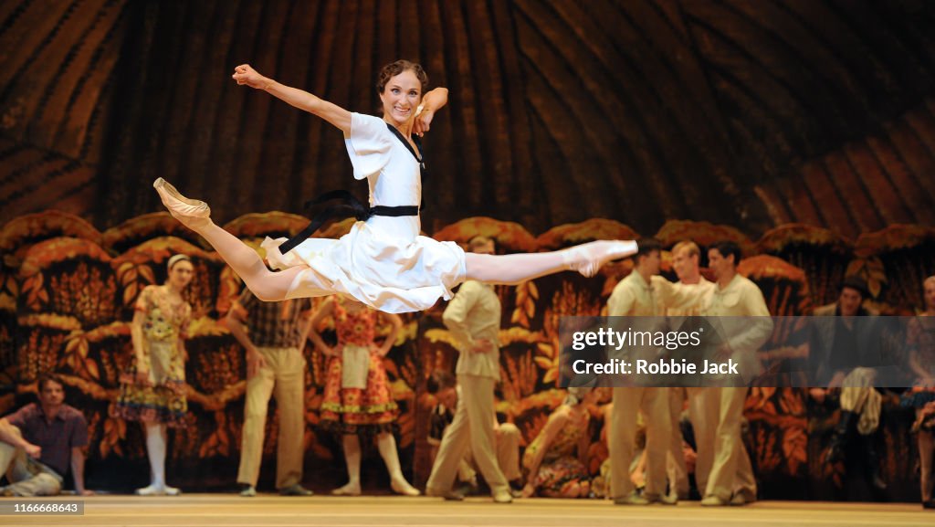 Bolshoi Ballet's "The Bright Stream" At Covent Garden