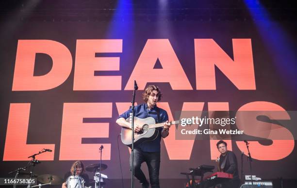 Australian singer Dean Lewis performs live on stage during the second day of the Lollapalooza Berlin music festival at Olympiagelände on September 8,...