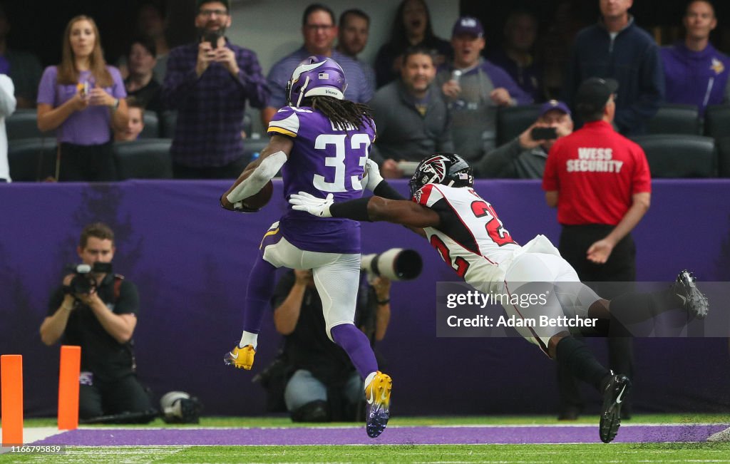 Atlanta Falcons v Minnesota Vikings