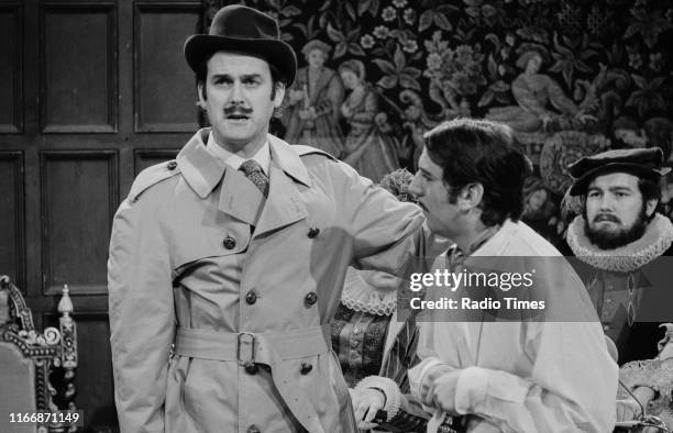 Comedians John Cleese and Terry Jones in a sketch from the BBC television show 'Monty Python's Flying Circus', December 4th 1971.