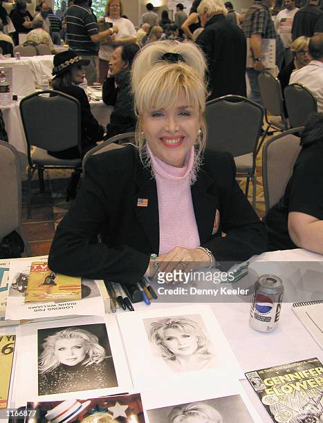 Celebrity Gennifer Flowers attends the Hollywood Collectors and Celebrity Show October 7, 2001 in Los Angeles, CA.