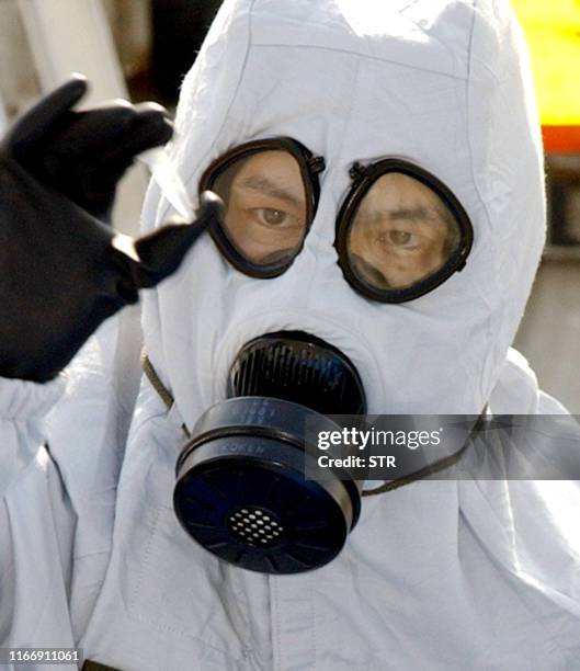 Biological Rotection Suits Bio Suits Photos and Premium High Res Pictures - Getty Images