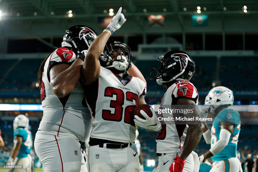 Atlanta Falcons v Miami Dolphins