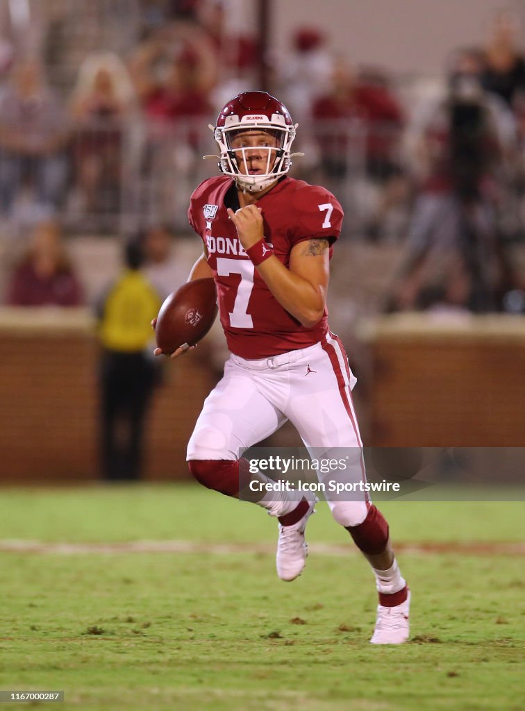 COLLEGE FOOTBALL: SEP 07 South Dakota at Oklahoma