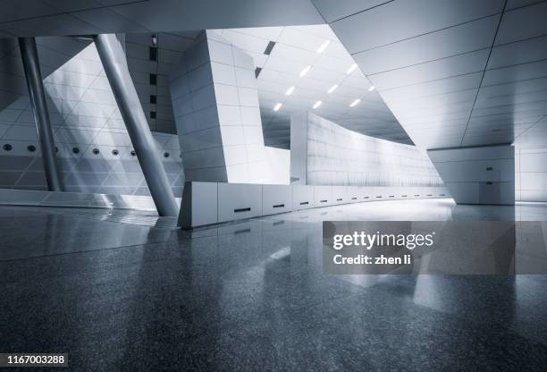 futuristic empty room, 3d rendering - high dynamic range imaging foto e immagini stock