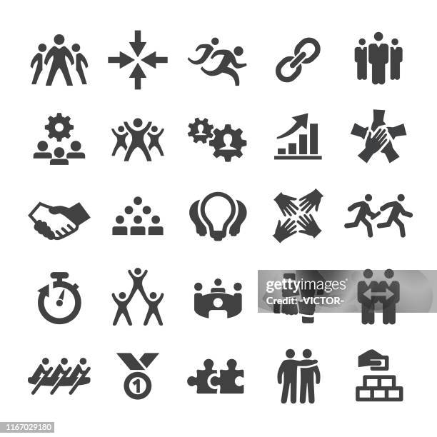 illustrations, cliparts, dessins animés et icônes de icônes de travail d'équipe d'affaires - série intelligente - par équipe