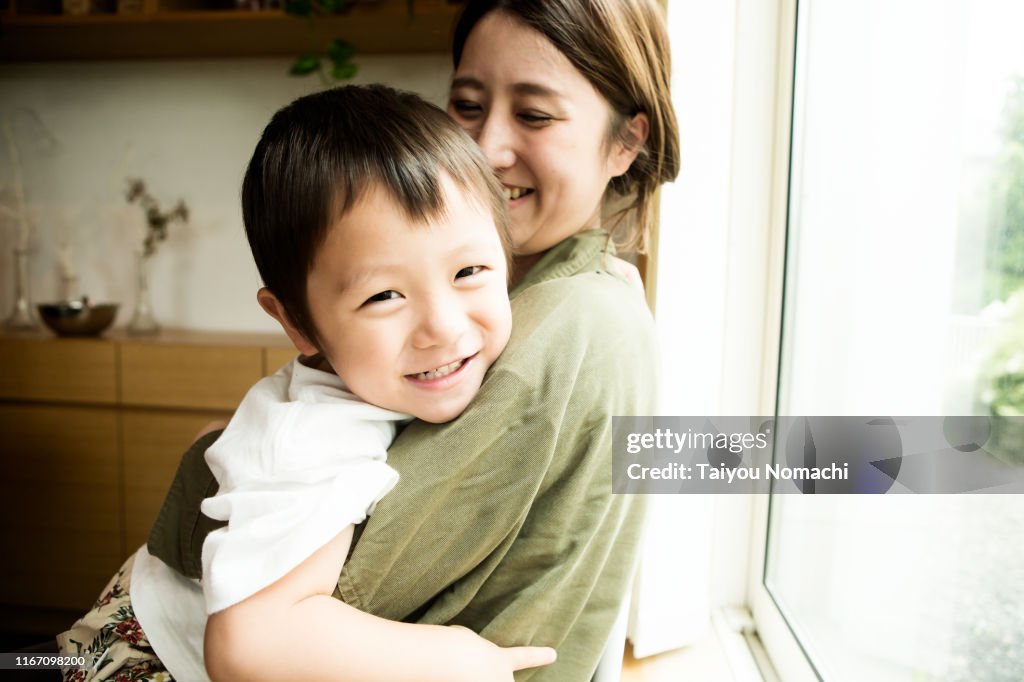 2 years old boy who loves his mother