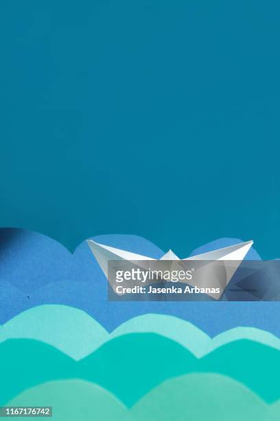 paper  boat - paper boat stock pictures, royalty-free photos & images