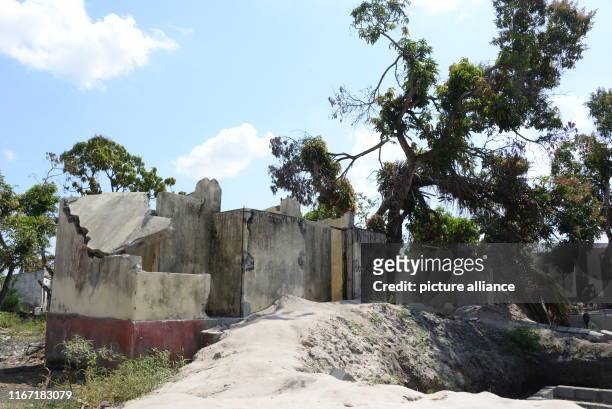 September 2019, Mozambique, Beira: Destroyed latrines of a school in Dondo, outside the city of Beira. They were destroyed by Cyclone Idai. The aid...