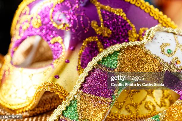 mardi gras masks - fat tuesday stock pictures, royalty-free photos & images