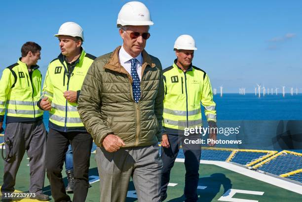- Bezoek en inhuldiging van het eerste 'stopcontact' op de Noordzee, het Modular Offshore Grid , georganiseerd door Elia, i.a.v. De Koning Filip -...
