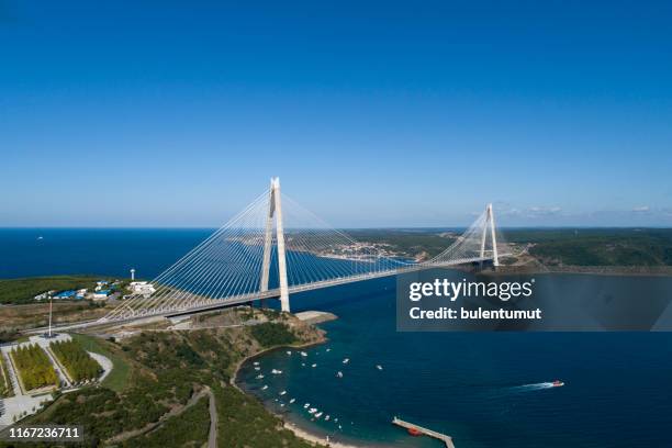istanbul yavuz sultan selim brug - yavuz sultan selim brug stockfoto's en -beelden