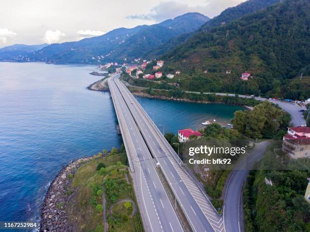 küstenbrücke - trabzon stock-fotos und bilder