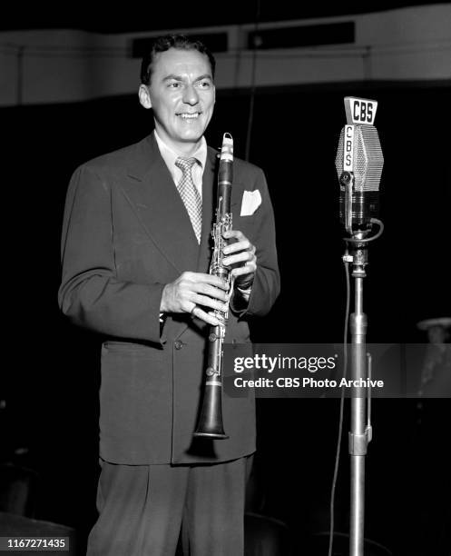 The Woody Herman Show, a CBS Radio music program sponsored by Old Gold Cigarettes. Pictured is Woody Herman . July 26, 1944.