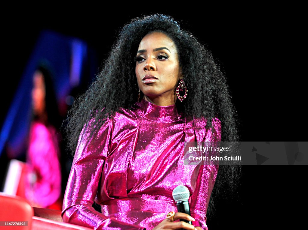 Kelly Rowland speaks onstage during Beautycon Festival Los Angeles