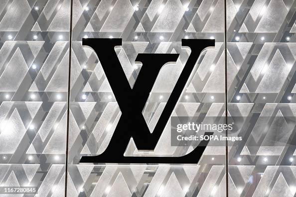 4,618 Louis Vuitton Logo Stock Photos, High-Res Pictures, and Images -  Getty Images