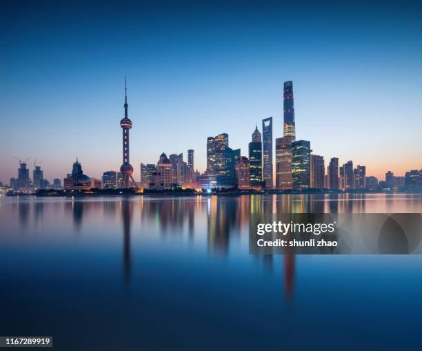 shanghai in the morning - shanghai city life stock pictures, royalty-free photos & images
