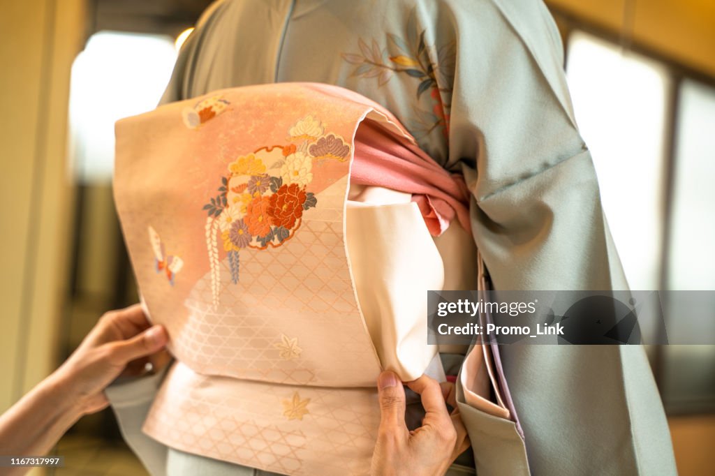 Kimono dressing