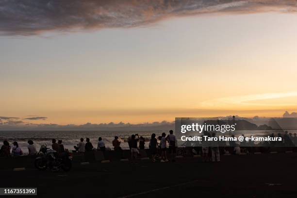 sunset beach in kamakura city of kanagawa prefecture of japan - enoshima island stock pictures, royalty-free photos & images